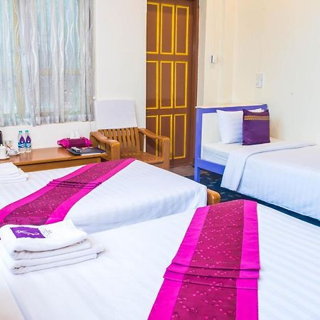 Cinderella Hotel Moulmein Extérieur photo