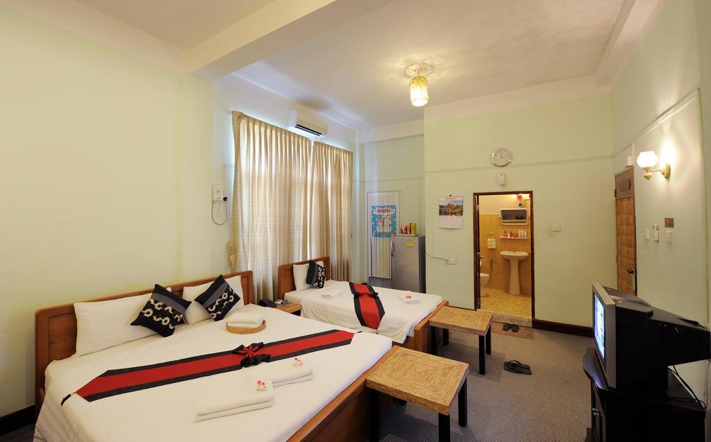 Cinderella Hotel Moulmein Chambre photo