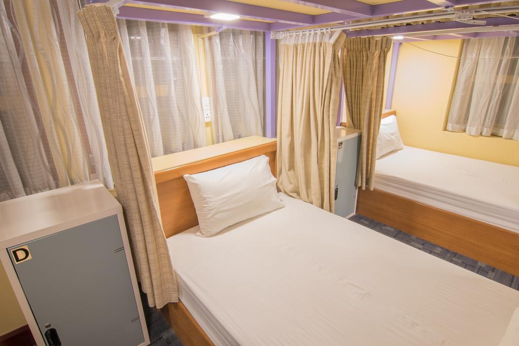 Cinderella Hotel Moulmein Extérieur photo