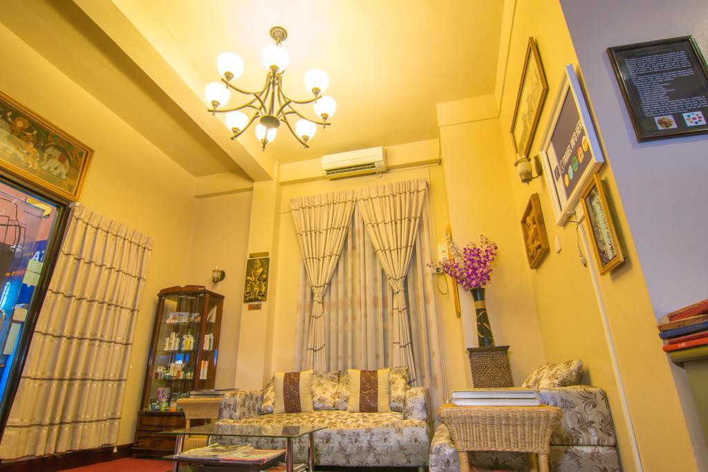 Cinderella Hotel Moulmein Extérieur photo