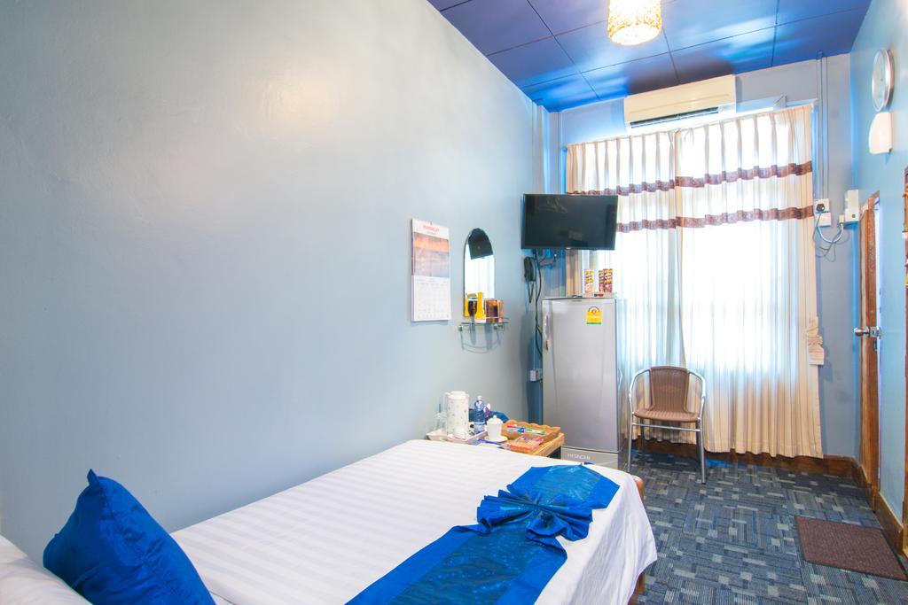 Cinderella Hotel Moulmein Extérieur photo