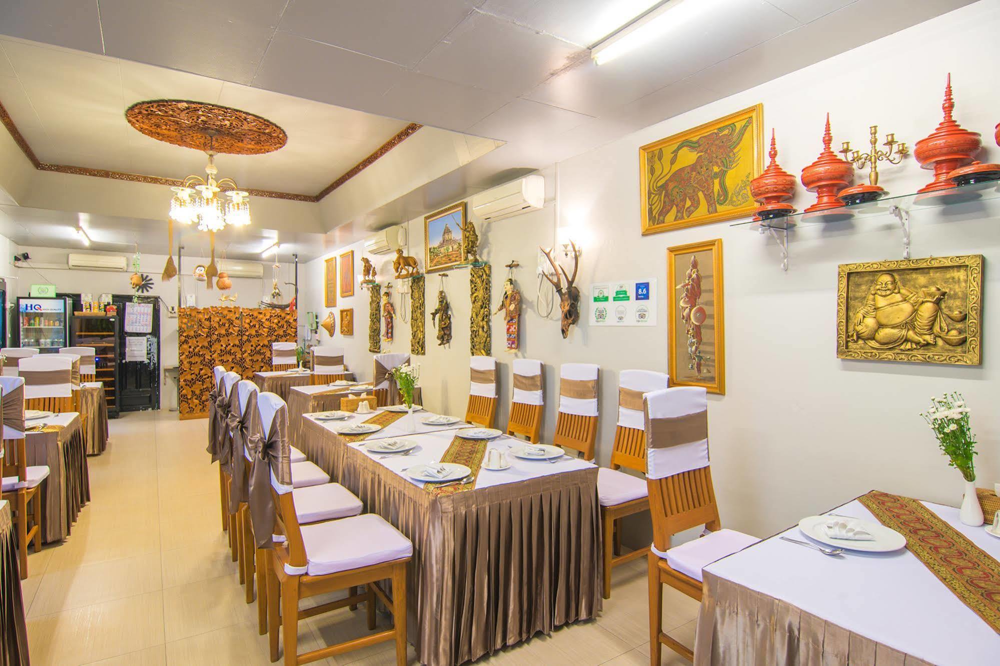 Cinderella Hotel Moulmein Extérieur photo