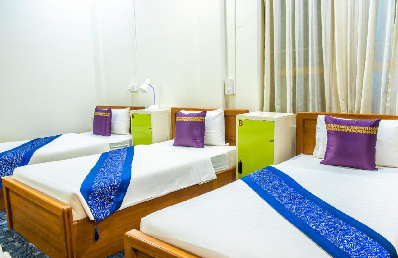 Cinderella Hotel Moulmein Extérieur photo